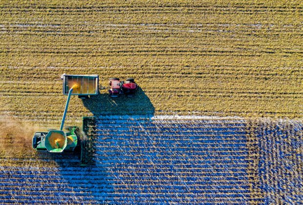 Opony rolnicze do przyczep: Klucz do efektywnej pracy w gospodarstwie
